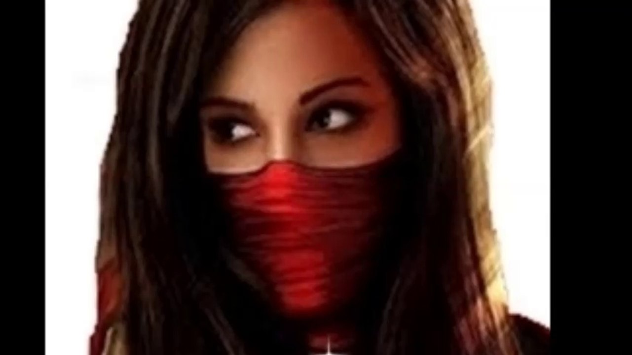 SİYAH SAÇLARINI ELLERMİ SARACAK ANKARALI AŞKIN