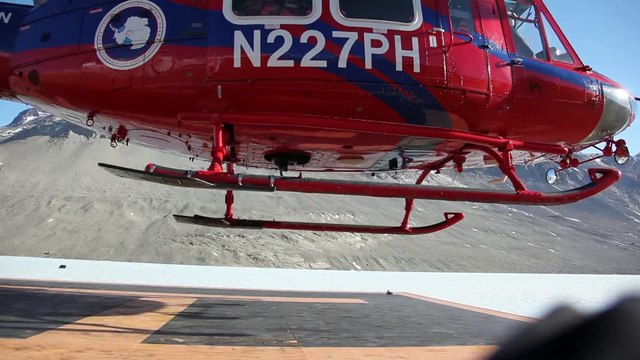 Antarctica: A Year on Ice (2013) Fragman