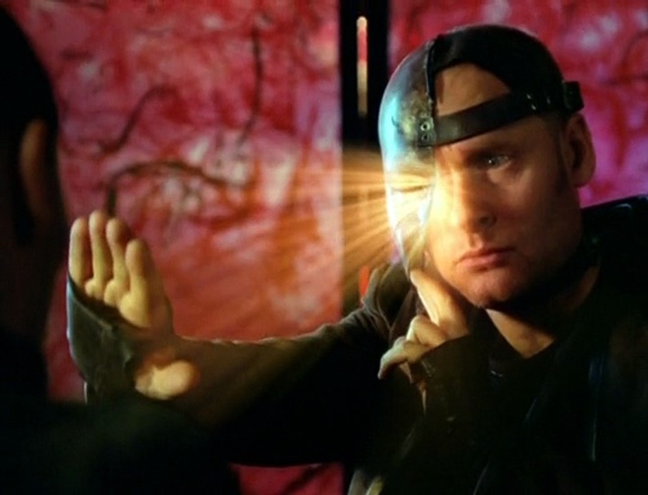 Farscape Season 03 Extra - Behind The Scenes With Paul Goddard