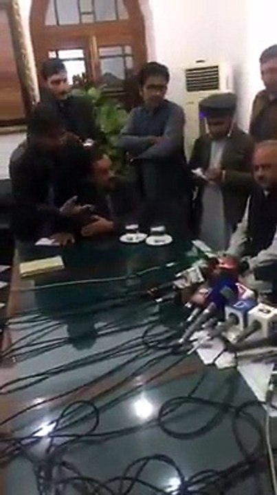 Shahid Afridi Clear Message To PCB In His Press Conference