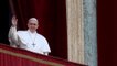 Папа римский обратился к верующим по случаю Рождества