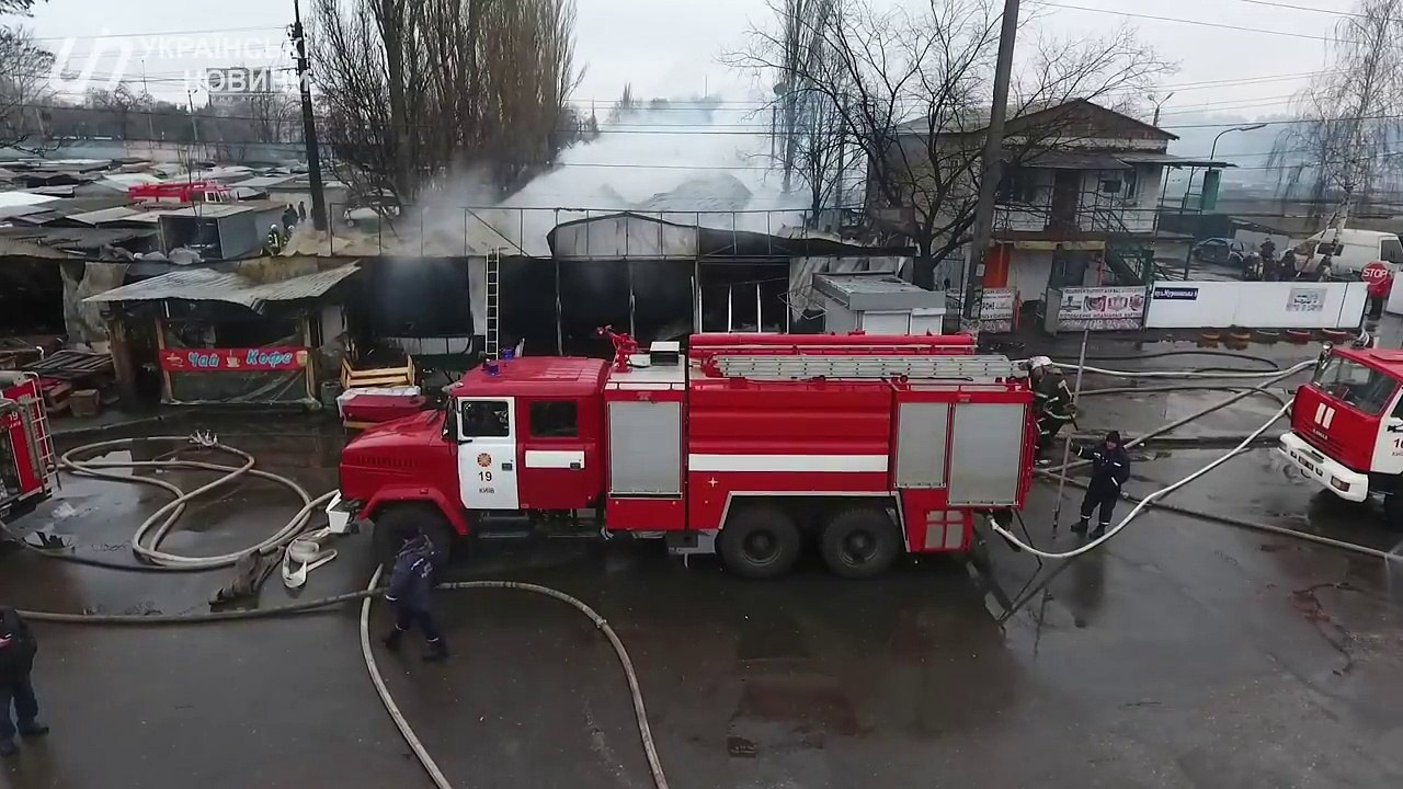 Пожар на рынке second-hand на Лесной (съемка квадрокоптером)