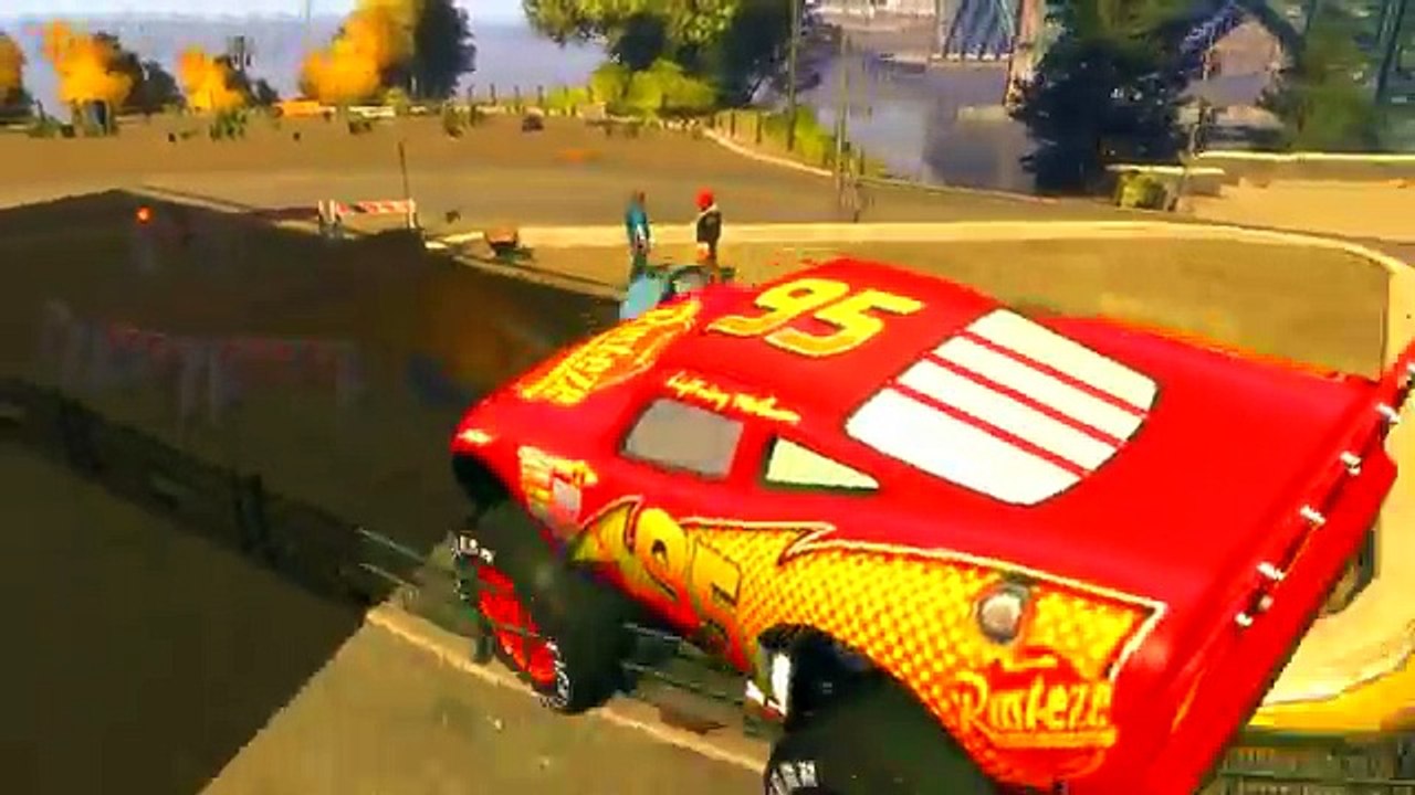 Iron man MIKI MAUS Vampire Lightning McQueen Dinoco King 43 Disney cars Street Drifting Track