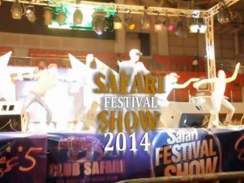 2 B Francky au palais des sports de Yaoundé