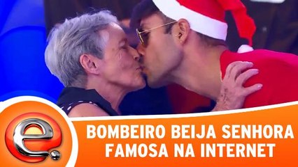 Bombeiro rouba beijo de senhora que não beijava há 50 anos