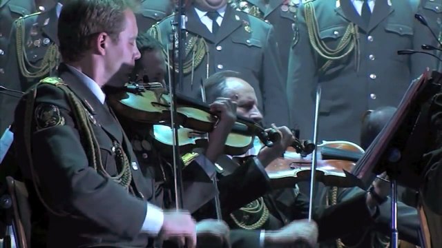 Les Choeurs de l'Armée Rouge - Hymne de la Fédération de Russie (National Russian Anthem)