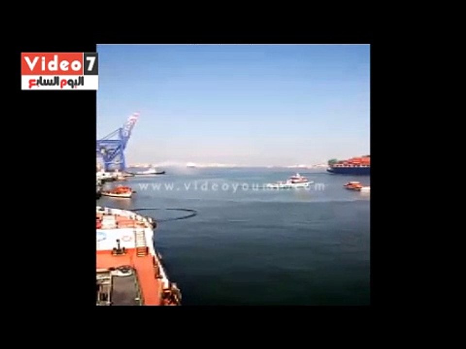 عبور 3 سفن فى التشغيل التجريبى الثالث للكوبرى العائم ببورسعيد