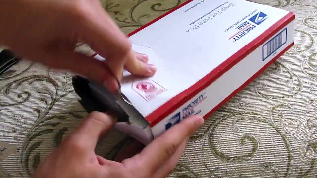 iPod Touch 8GB Unboxing From idooble.com + Giveaway Update!