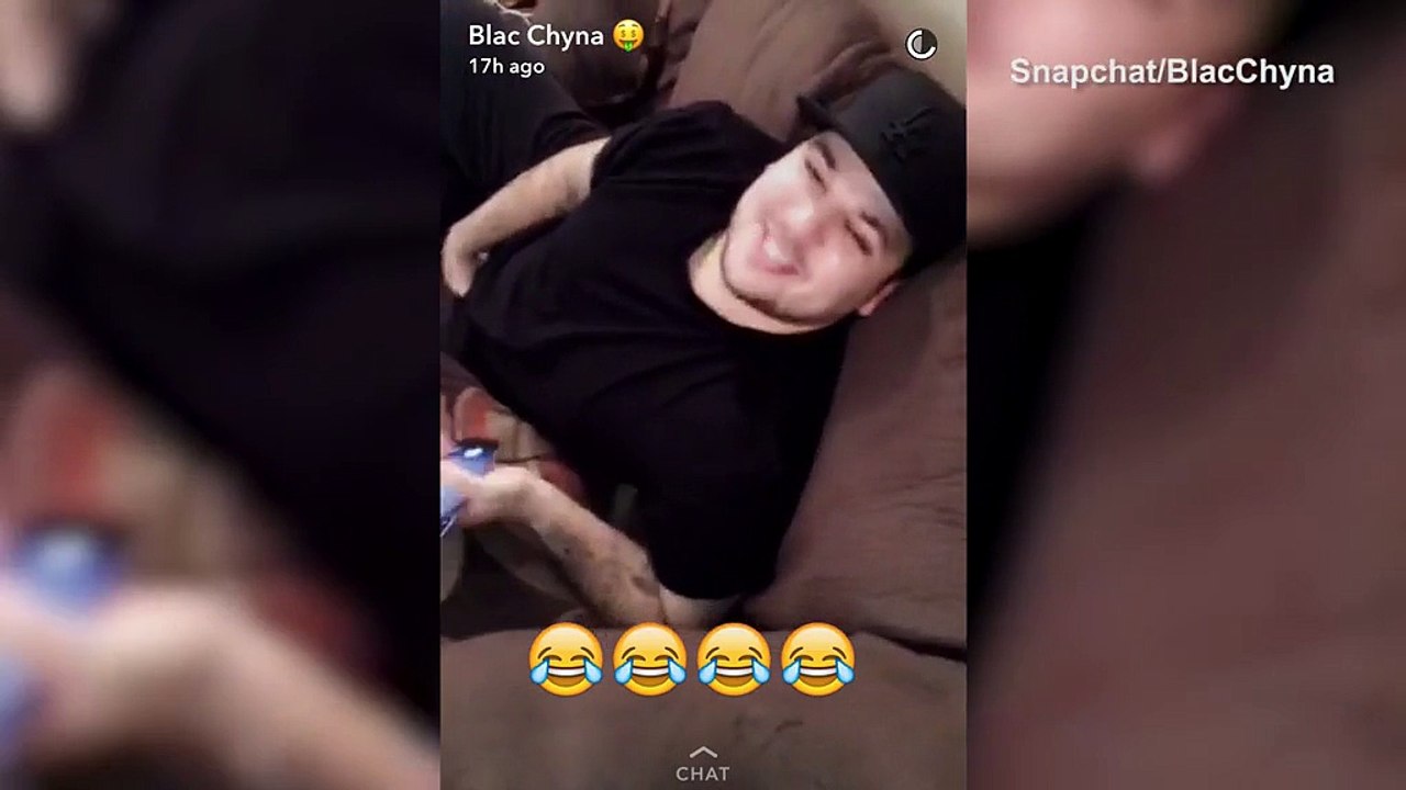 Rob & Chyna - Youre the psycho!: Blac Chyna eggs Rob Kardashian on
