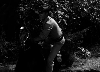 S03E01 - COUR MARTIALE