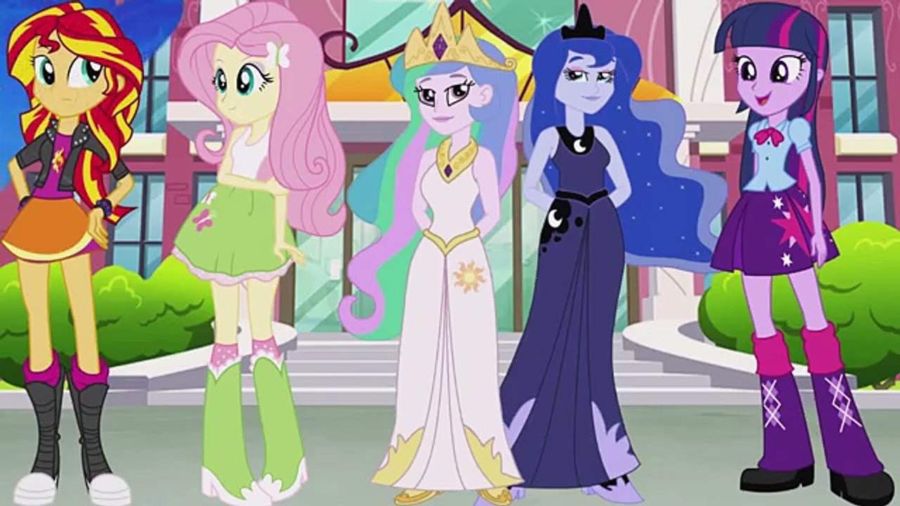 MY LITTLE PONY Equestria Girls Transforms Into MERMAIDS Twilight Sparkle, Fluttershy, Celestia