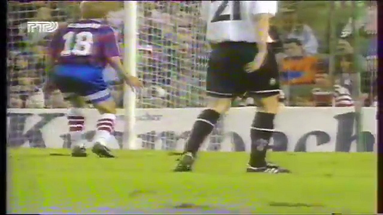 10.09.1996 - 1996-1997 UEFA Cup 1st Round 1st Leg Valencia CF 3-0 Bayern Münih