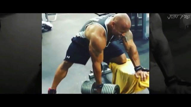 Dwayne Johnson BEAST - BODYBUILDING MOTIVATION