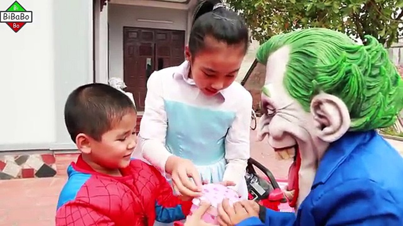 Baby Joker stolen Toys Cars ✘Kids Spiderman ♡ Frozen Elsa Fun Harley Quinn arrested by police