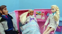 Barbie Pregnant Baby Birth Story 3 Doctor Elsa DisneyCarToys Disney Frozen Prince Hans Baby Delivery
