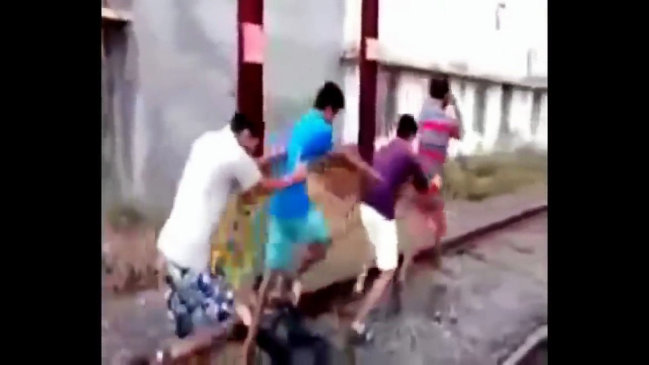 Indian Whatsapp Most Viral Funny Videos Best of 2017