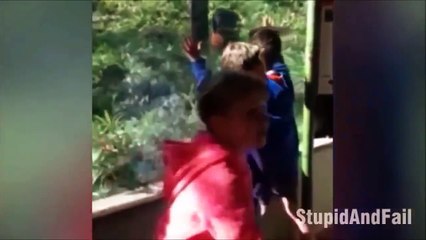 Video drole _ ESSAYEZ DE NE PAS RIRE#6