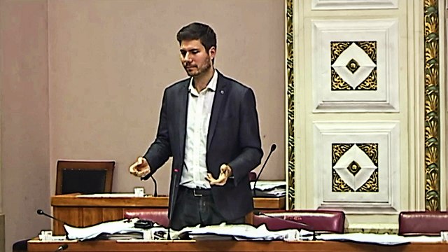 Pernar: Sve vas volim, ali za ovo je kriva centralna banka.