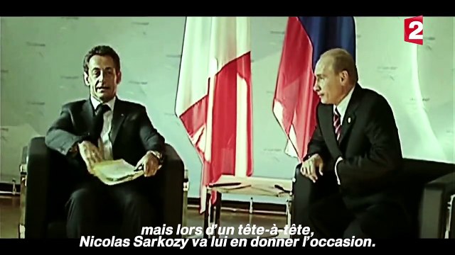 Si tu continues sur ce ton, je t'écrase Découvrez ce que Vladimir Poutine et Nicolas Sarkozy se sont réellement dit lors de leur rencontre musclée en 2007.