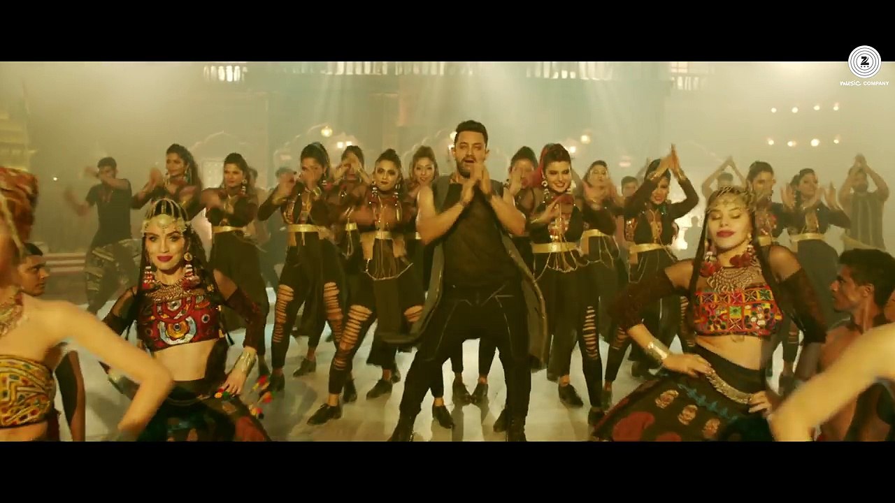 Dhaakad Aamir Khan Version - Dangal _ Aamir Kha...