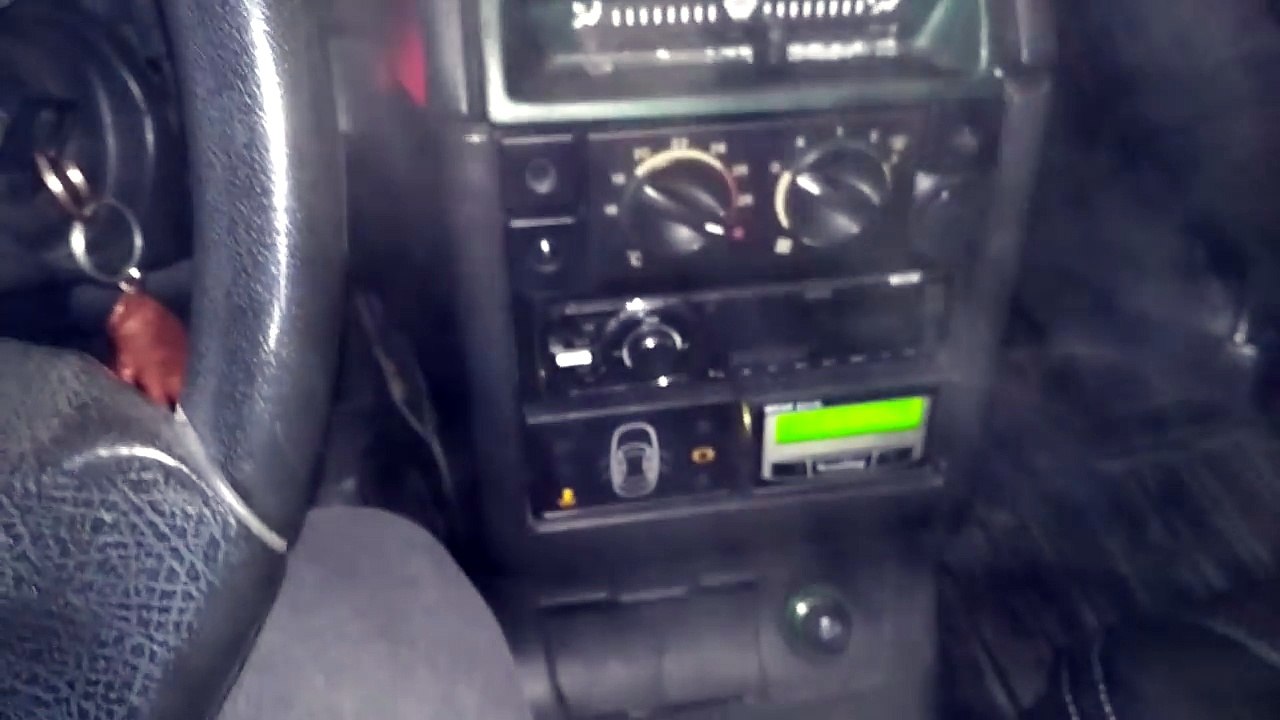 Il fait tellement froid en russie que le cuir craque