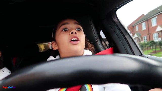 Bad Kids Driving Parents Car - Scary Killer Clown Attacks Kids In Car (Part 4 SK