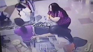 Girl stolen hand phone caught on CCTV|Youngster's Choice.