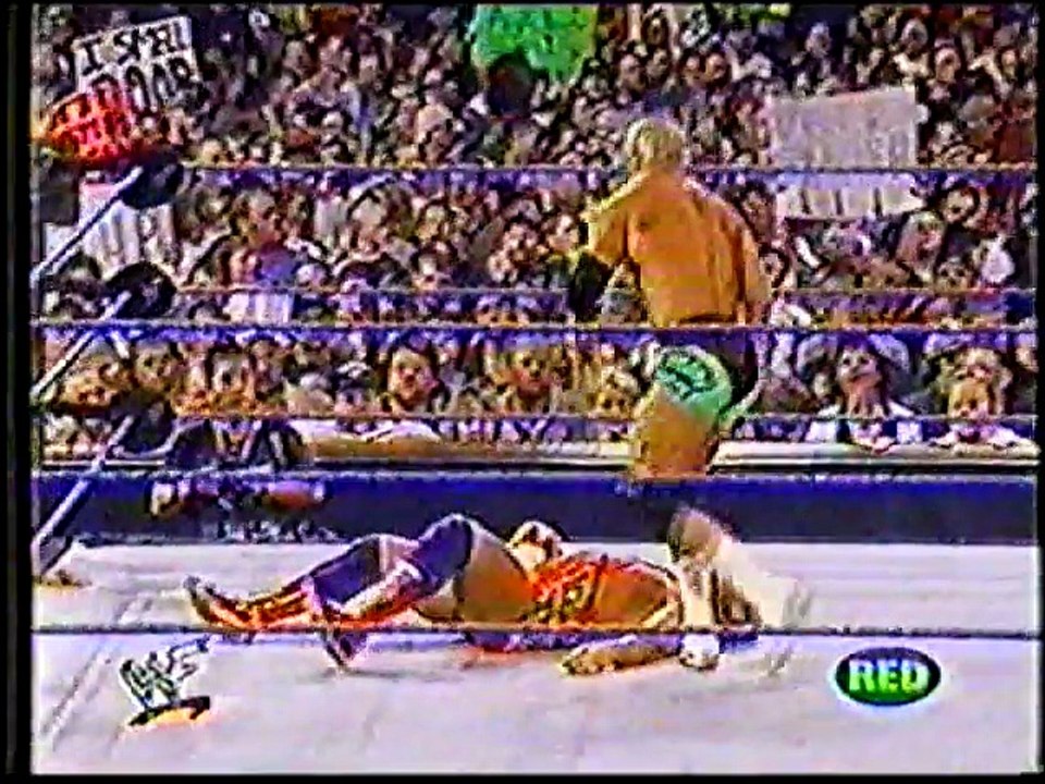 46-WWF SD 2001-SCSA/Vince Vs Benoit/Y2J