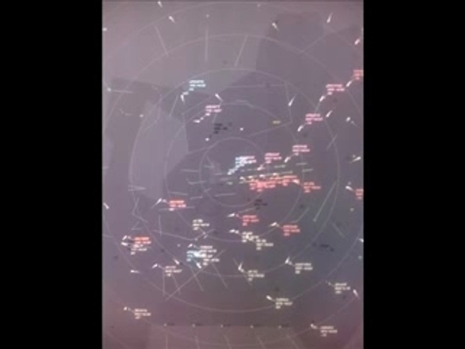 Des p'tits plots sur un écran radar
