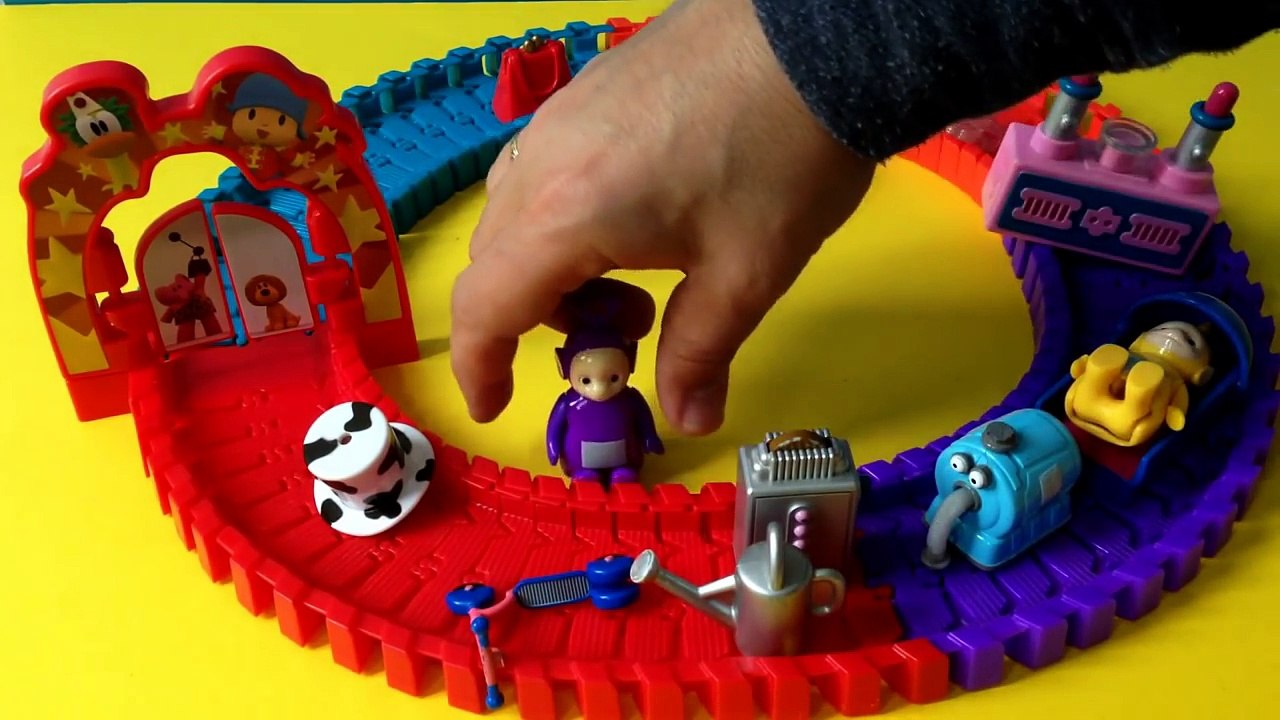 Funny Pocoyo Car Race Track-pBA1DAyZjcY