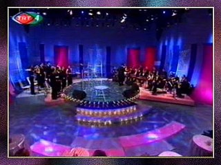 TRT TSM KORO - Her Şeyinle Güzelsin Gönüllerde Gezersin (2)