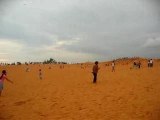 Zuviele Leute bei den Roten Sandduenen von Mui Ne
