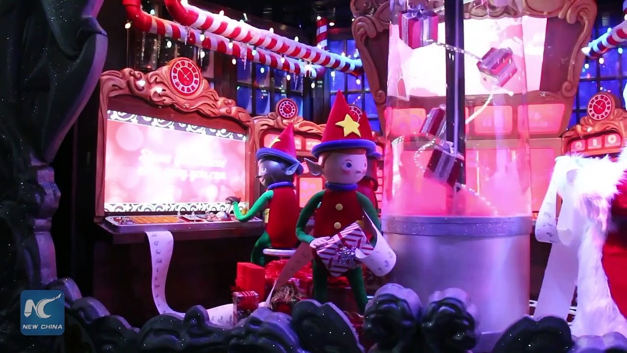 NYC Holiday Windows Started