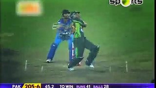 Shahid Afridi’s hunting style goes viral