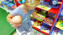 ✔ Кукла Беби Борн и девочка Маша. Поход в Магазин Игрушек. Baby Born / Masha goes in the shop ✔