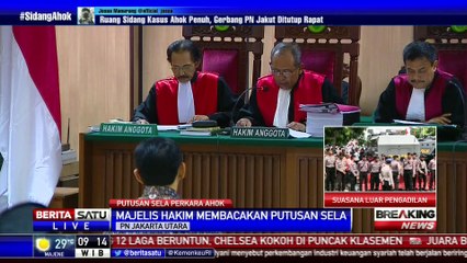 Hakim Bacakan Putusan Sela Perkara Ahok #4