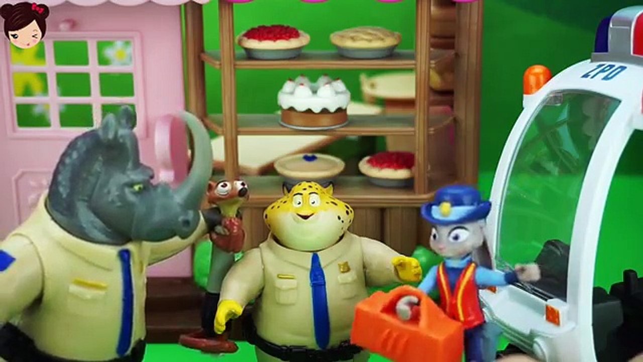 Disney Zootopia Juguetes - Zootropolis Episodio en Español Jugando con Muñecos