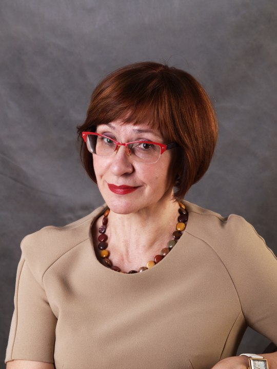 14538. Ланочка мечтает о встрече с мужчиной с которым могла бы смотреть в одну сторону