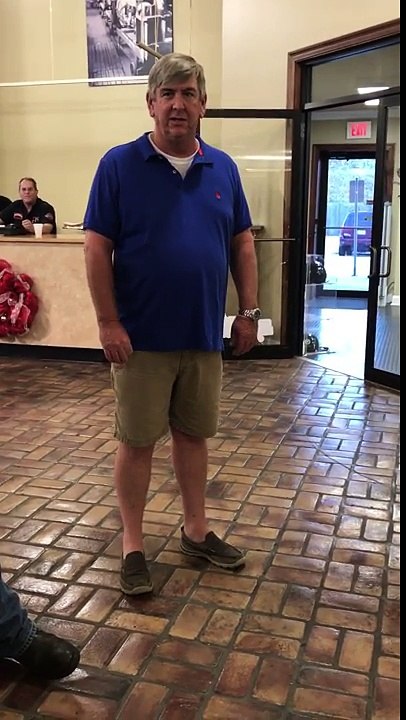 Il offre une moto Harley à son père pour Noël... Quelle surprise!!