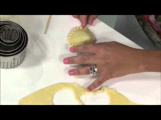 مربعات الليمون بالشوفان - فطائر دجاج فى الأسياخ - كب كيك بالسوسيس | نص مشكل حلقة كاملة