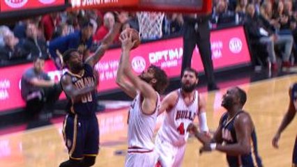 Block of the Night - Aaron Brooks