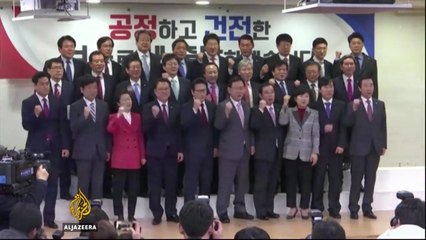 South Korea ruling party splits