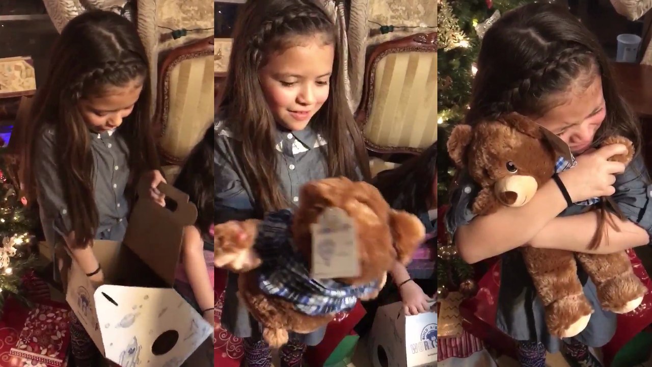 Un nounours avec la voix de son grand-père mort