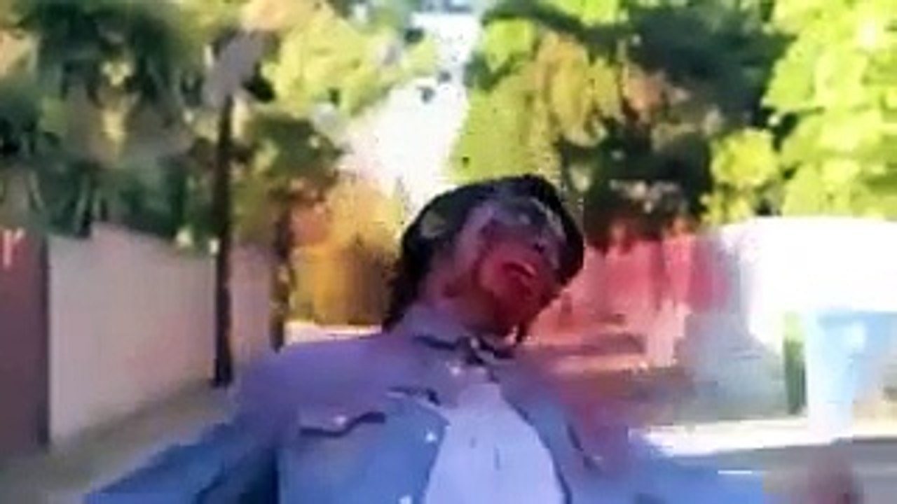 Whatsapp funny Gangnam style zombie