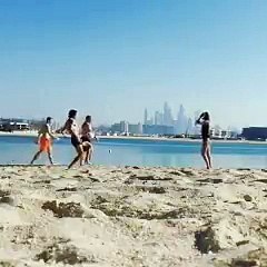 Enes Ünal ve kız arkadaşı Dubai'de