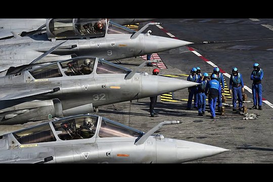 Military Weapon Finalise 36 Rafale fighter jets with 16 critical French Technologies to India
