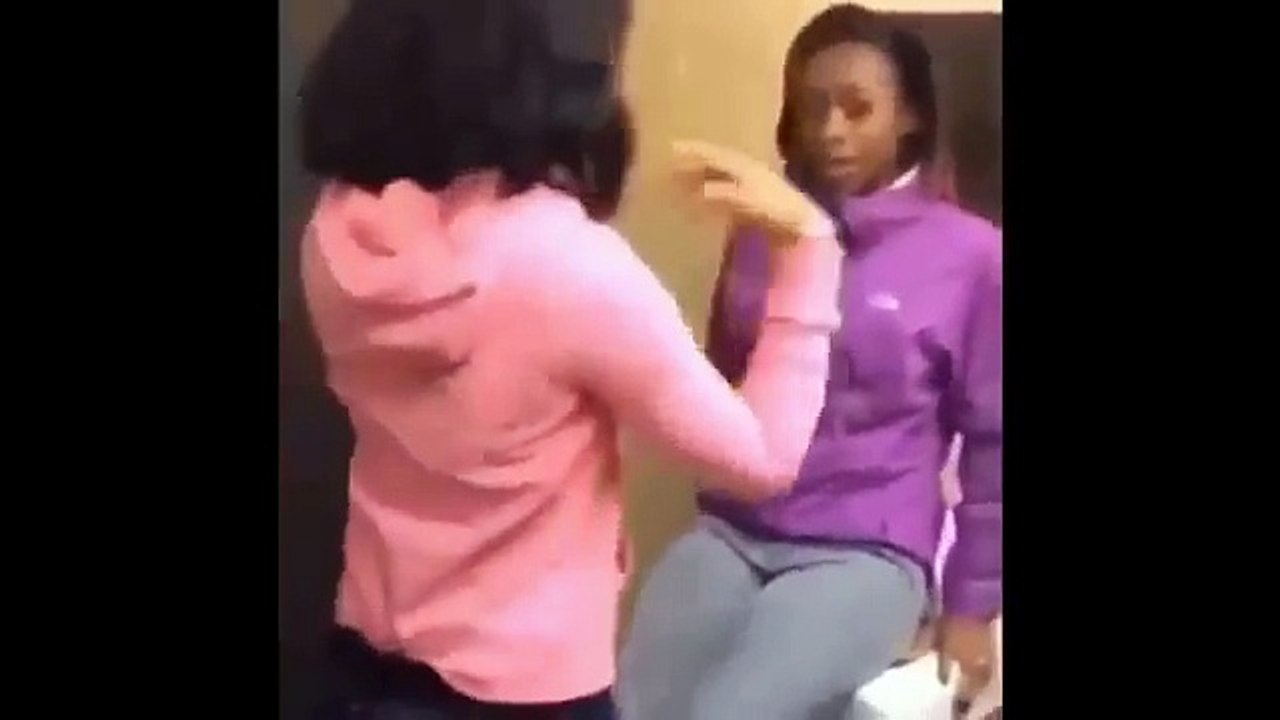Sexy_Girls_Fails_Compilation_#10