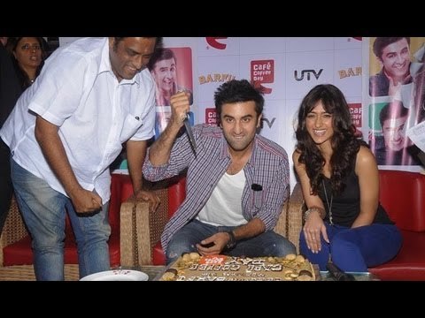 Ranbir Kapoor Promotes 'Barfi!' At A Popular Cafe Outlet In Mumbai