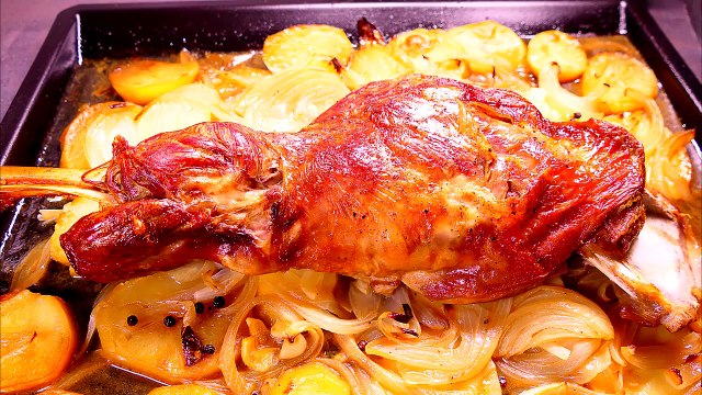 Paletilla de cordero al horno - Recetas de cocina faciles rapidas y economicas de hacer