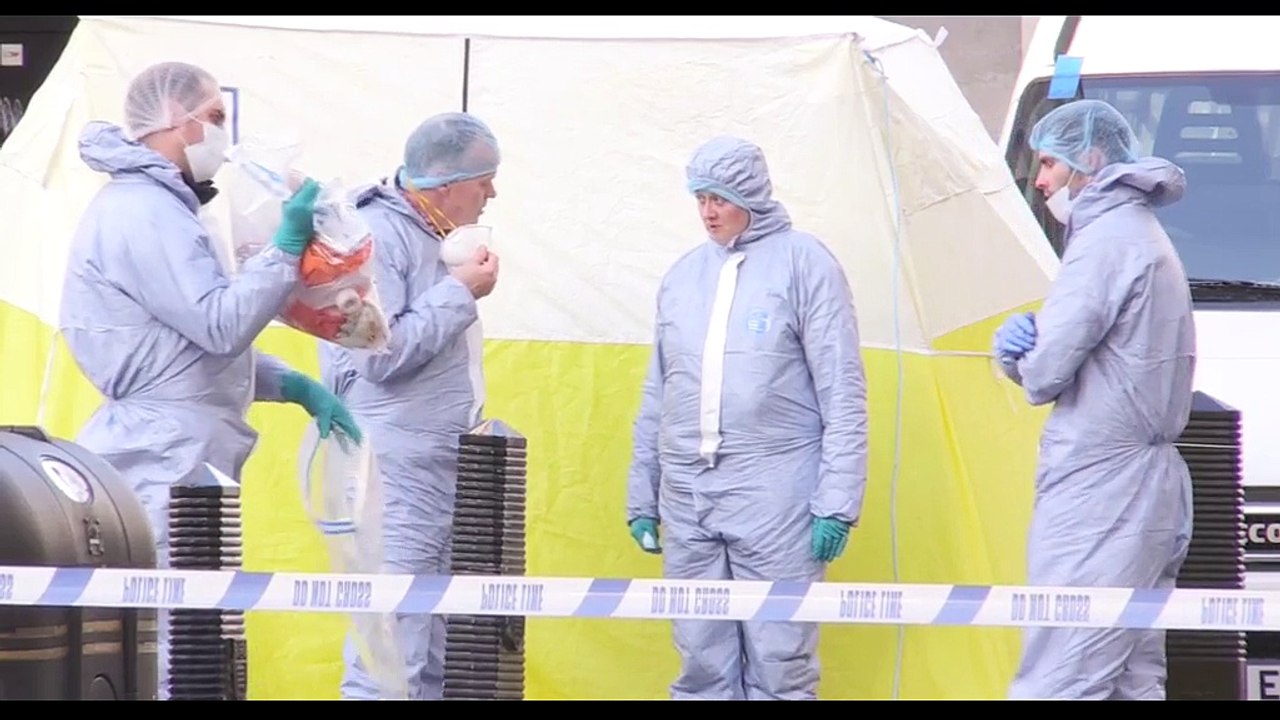Man dies close to Trafalgar Square after stabbing - By Shining News FH